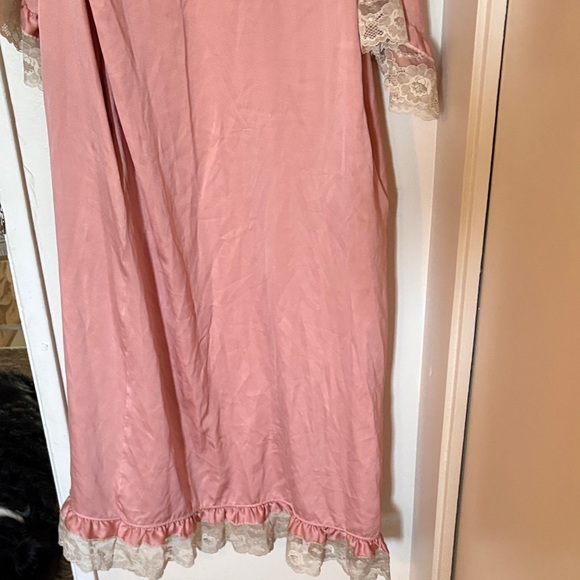 Vintage Givenchy Robe - Picture 7 of 8